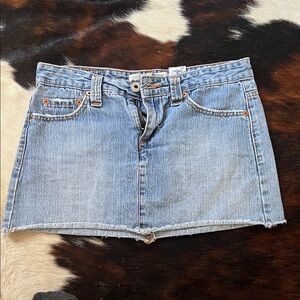 Levi's Superlow 518 Jean kini skirt